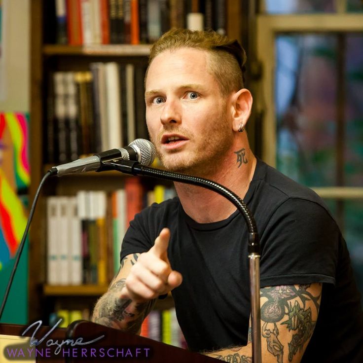 Corey Taylor Signs Deal