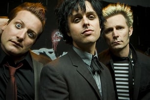 Green Day's ＂Dookie＂ Honored