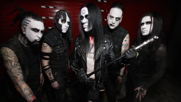 Wednesday 13 and Taime Downe Offer “No Apologies”