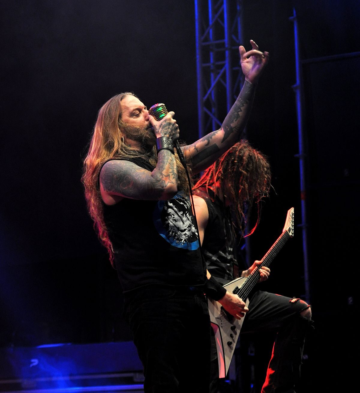 Devildriver's ＂Dead In The Water＂